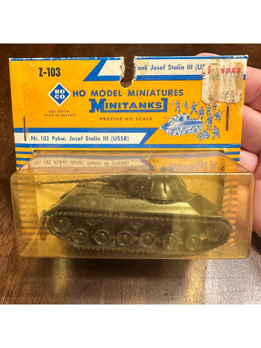 Roco HO Scale Josef Stalin III Tank Miniature In Original Packaging